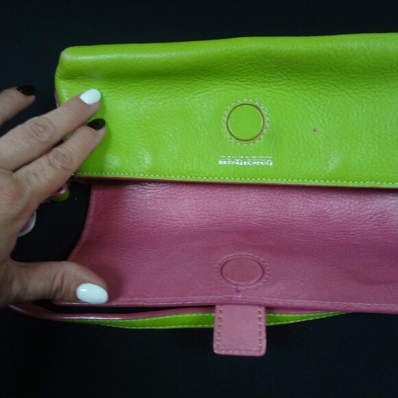 VINTAGE DOONEY & BOURKE LIME GREEN Y2K PURSE TOTE (PEN ON BACK C PICS) - Picture 9 of 15